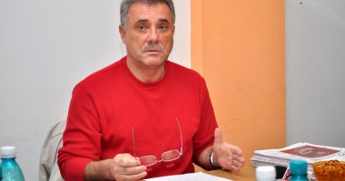 Stire din Politică-Administrație : Dumitru Moinescu a demascat "caracatița din Medgidia" care l-a vrut după gratii