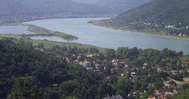 Stire din Social : Debitul Dunării la intrarea în țară va fi staționar în următoarele zile. Datele specialiștilor