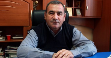 Primarul comunei Adamclisi, Anton Burcea: 