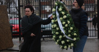Imagini sfâșietoare! Durere fără margini la înmormântarea Melinei / Galerie FOTO - 6