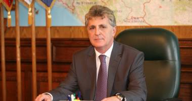 Ministrul Mircea Dușa, premier interimar