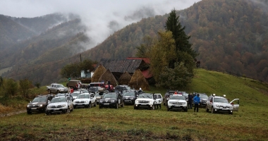 Galerie foto. Clienții modelului Dacia Duster și-au demonstrat pasiunea pentru off-road - 3
