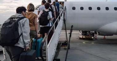 Stire din Actualitate : Mii de români evacuați din Orientul Mijlociu, iar operațiunile continuă