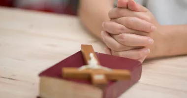 Controverse după noile criterii pentru ora de Religie. Participarea la slujbe, motiv de dispută - 4