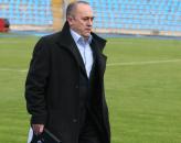 Stire din Sport : Farul a solicitat intervenția Federației pentru că Petrolul nu vrea să-i primească suporterii la meciul de la Ploiești