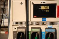 Prețul carburanților declanșează isteria mondială
