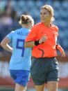 Stire din Sport : Cristina și Irina arbitrează meciul Farul - Dunărea Galați