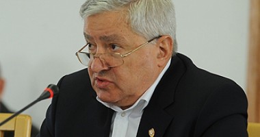 Stire din Politică-Administrație : Șerban Mihăilescu va candida din partea USL pentru un mandat de senator în județul Botoșani
