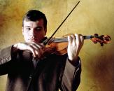 Stire din Cultură-Educație : Alexandru Tomescu concertează în mai la Teatrul "Oleg Danovski"