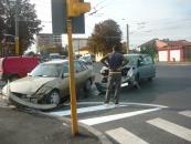 Coliziune violentă la intersecția bulevardului IC Brătianu cu strada Th. Burada