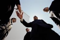Stire din Economie : Mediul românesc de afaceri, mai bun decât cele din Spania, Italia și Grecia