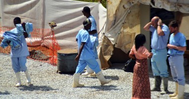 Stire din Actualitate : OMS: Ebola a provocat moartea a 1.427 de persoane