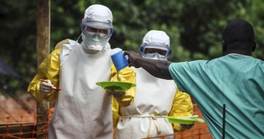 Stire din Actualitate : Cetățean britanic bolnav de Ebola, spitalizat în Sierra Leone