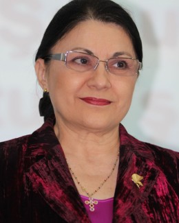 Stire din Cultură-Educație : "Părinții nu au fost lăsați să-și înscrie copiii în școlile pe care le-au dorit"