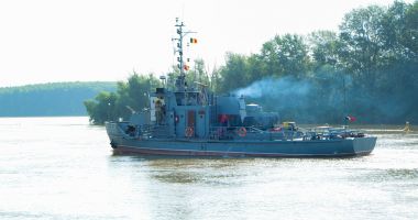 Echipajele navelor militare fluviale, în instrucţie pe Dunăre - 3
