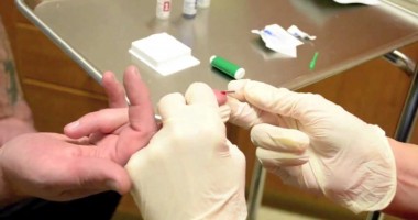 Stire din Sănătate : Echipele psiho-medicale ale Fundației Baylor, "îngeri păzitori" pentru bolnavii de HIV