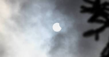 IMAGINI SPECTACULOASE! Cum s-a văzut eclipsa de soare, din ROMÂNIA - 5