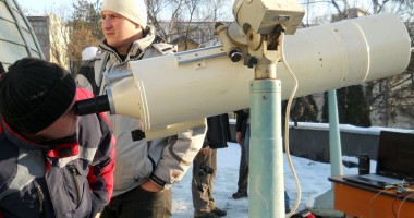 Stire din Cultură-Educație : Constănțenii sunt norocoșii care au putut vedea eclipsa