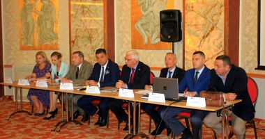 Ecluzele Canalului Dunăre - Marea Neagră, modernizate după 30 de ani de exploatare - 10