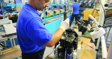 Stire din Economie : Economia, pe scurt
