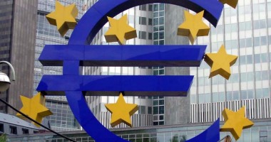 Stire din Actualitate : Economia din zona euro se îndreaptă spre "catastrofă"