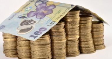 Stire din Economie : Economiile populației și agenților economici au făcut un salt de peste 12%