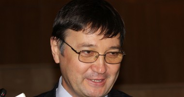 Stire din Cultură-Educație : Cel mai tare concurs de eseuri pentru studenții constănțeni