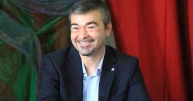 Stire din Eveniment : Respect, camarazi! Despre eroii României, soldatul de azi și civilul neinstruit care ia decizii