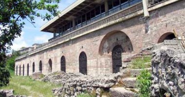 Stire din Cultură-Educație : Tunelurile secrete ale Constanței