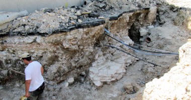 Galerie FOTO. Descoperire arheologică senzațională, pe strada Arhiepiscopiei - 4