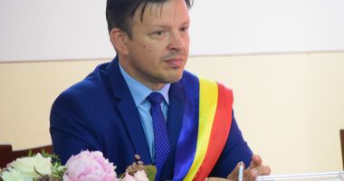 Primarul Viorel Ionescu: 