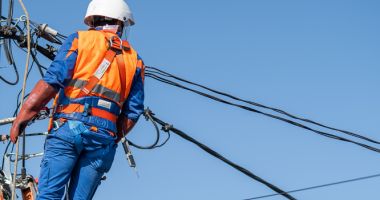 E-Distribuţie Dobrogea reia lucrările de mentenanță la rețeaua de energie electrică, după Paște