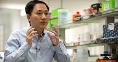 Premieră! Un cercetător chinez a creat doi bebeluși prin EDITARE GENETICĂ