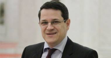 Stire din Eveniment : Eduard Hellvig: România se confruntă cu amenințări din ce în ce mai complexe
