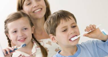 Stire din Sănătate : Educația oro-dentară, primii pași către o dantură sănătoasă