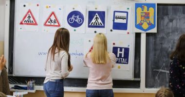 Stire din Cultură-Educație : Campania de conștientizare „Ziua Siguranței Rutiere” ajunge la Constanța. Evenimentul este dedicat posesorilor și doritorilor de permis AM și B1