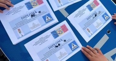 Stire din Cultură-Educație : „Școala Altfel” la Ovidiu. Cei mici au arătat că sunt cei mai buni pietoni