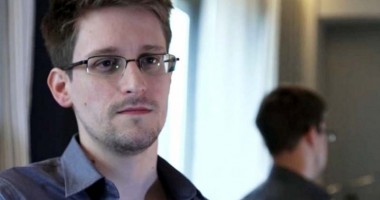 Stire din Actualitate : Edward Snowden: "NSA servește și interese economice"