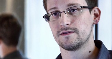 Stire din Actualitate : Rusia pregătită să prelungească azilul lui Snowden