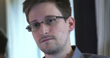 Stire din Actualitate : Amnistie pentru Edward Snowden, dacă nu va divulga restul informațiilor sustrase