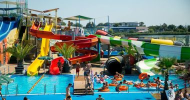 Stire din Diverse : Distracție de calitate la Eforie Aqua Park