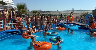 Vara asta strigăm "Pârtieeee!" pe toboganele de la Eforie Aqua Park - 5