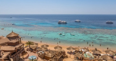 Stire din Eveniment : Zeci de turiști români blocați în Thailanda și Egipt, după ce patronul OMNIA TURISM s-a sinucis