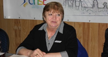 Stire din Sport : Elena Frîncu se pregătește să predea ștafeta