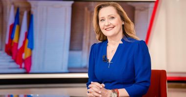 Stire din Actualitate : Elena Lasconi a fost operată la o clinică din Cluj-Napoca