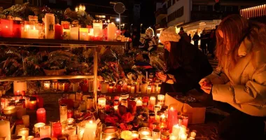 Stire din Actualitate : Cine este tânărul român care a murit în incendiul din Elveția