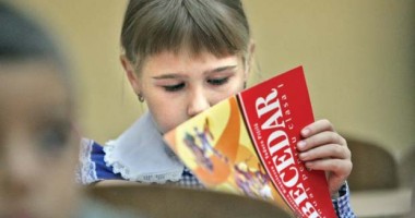 Stire din Cultură-Educație : Începe adevărata bătălie pe locuri în clasa I