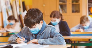 Stire din Cultură-Educație : Ministerul Educației dorește redeschiderea cât mai grabnică a școlilor