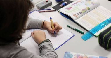 Stire din Actualitate : Studiu: Șapte din 10 elevi sunt analfabeți funcțional