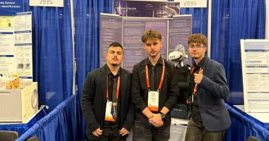 Stire din Cultură-Educație : Elevi din Constanța, pe scena mondială a cercetării. Proiectul NeuroForger, prezentat la ISEF 2026 și premiat de IEEE
